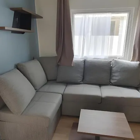 Mobile 789 Bois Dormant 营地